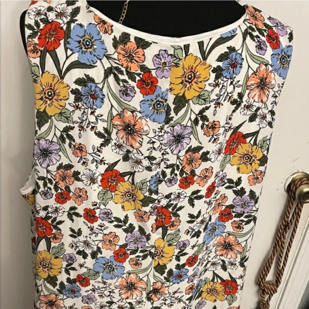 Ophelia Roe, Floral Print Women's Tank Top, 3X - Picture 7 of 15
